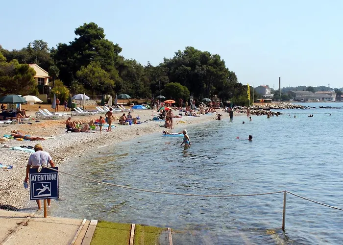 With Parking Space - 7012 アパート