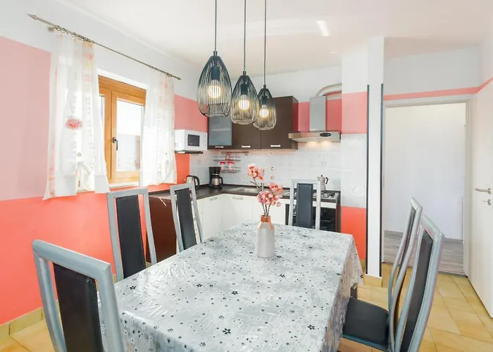 With Parking Space - 7012 アパート ポレッチ